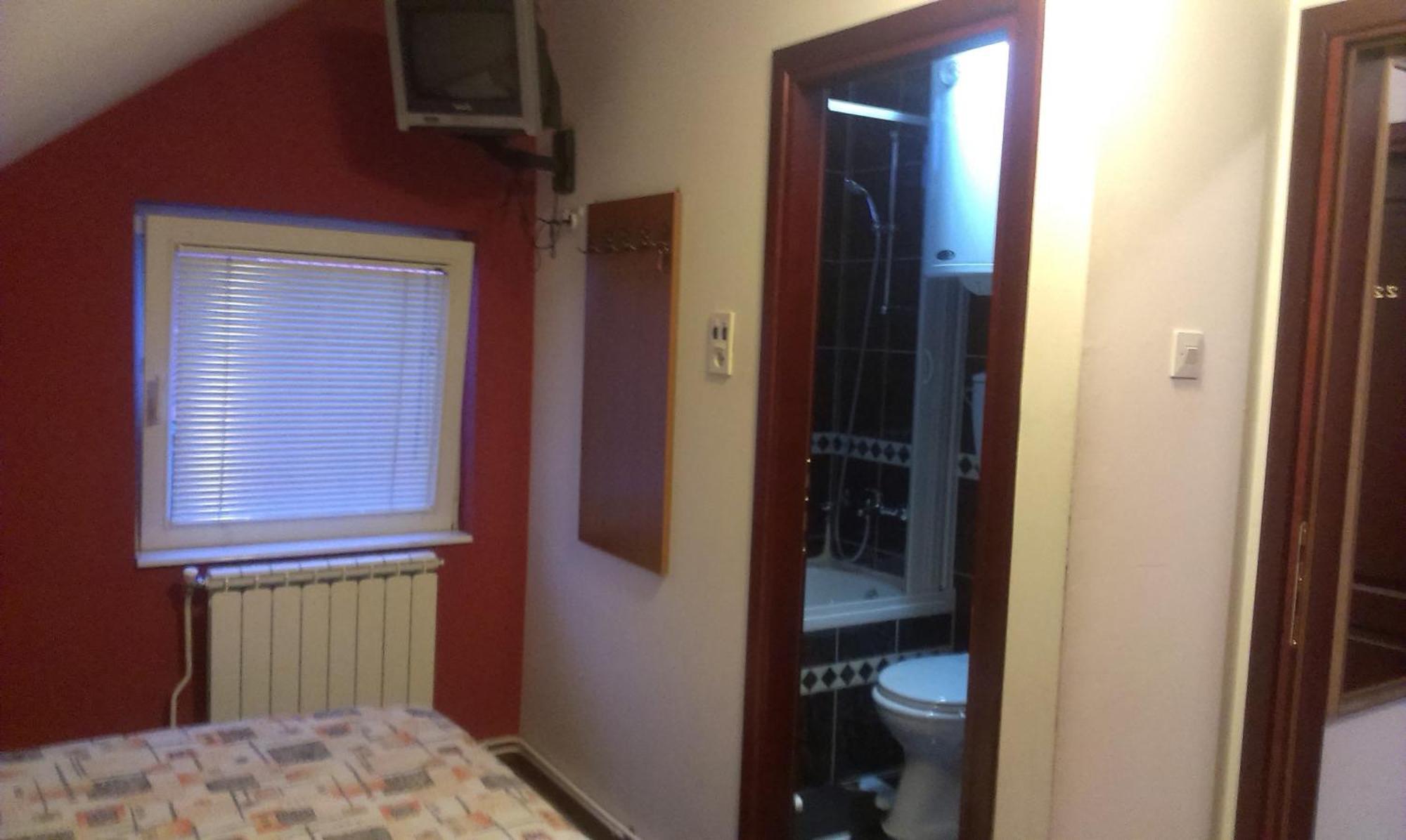 Private Accommodation Lidija Rakocevic コラシン 部屋 写真